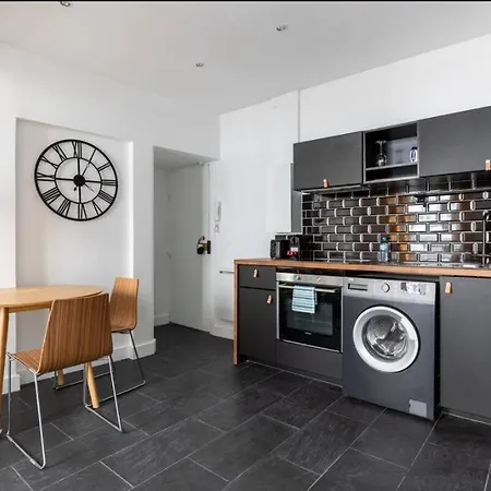 Hsh Nazareth-sentier Ii Charmant 1br Daire